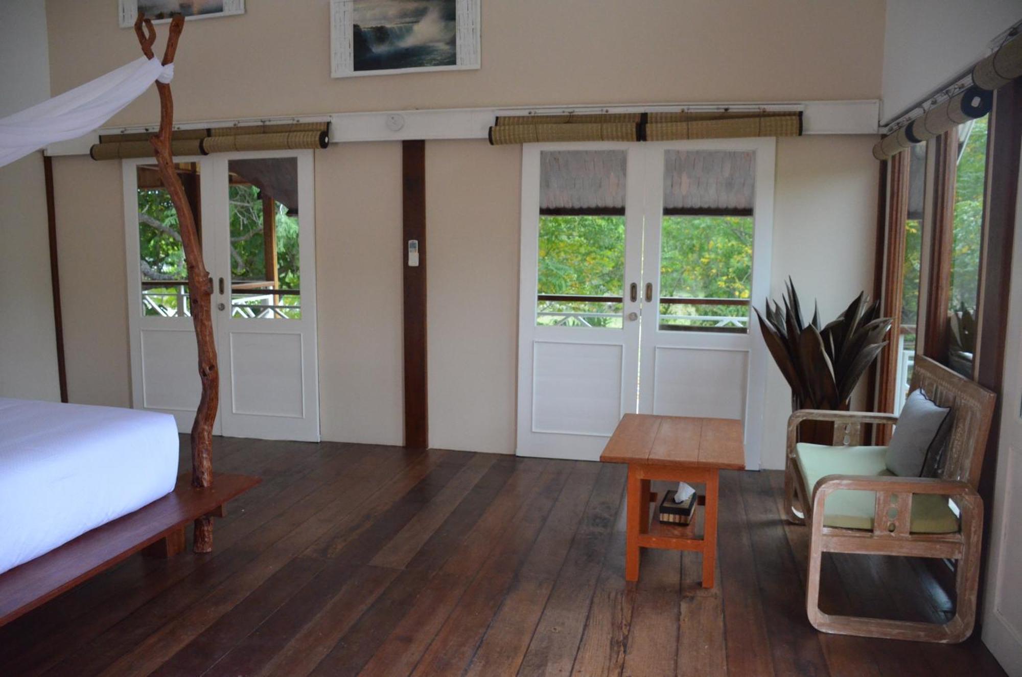 Serene Beach Villa Gili Trawangan Habitación foto